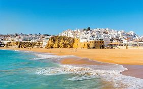 Albufeira Modern 4 With Pool By Homing